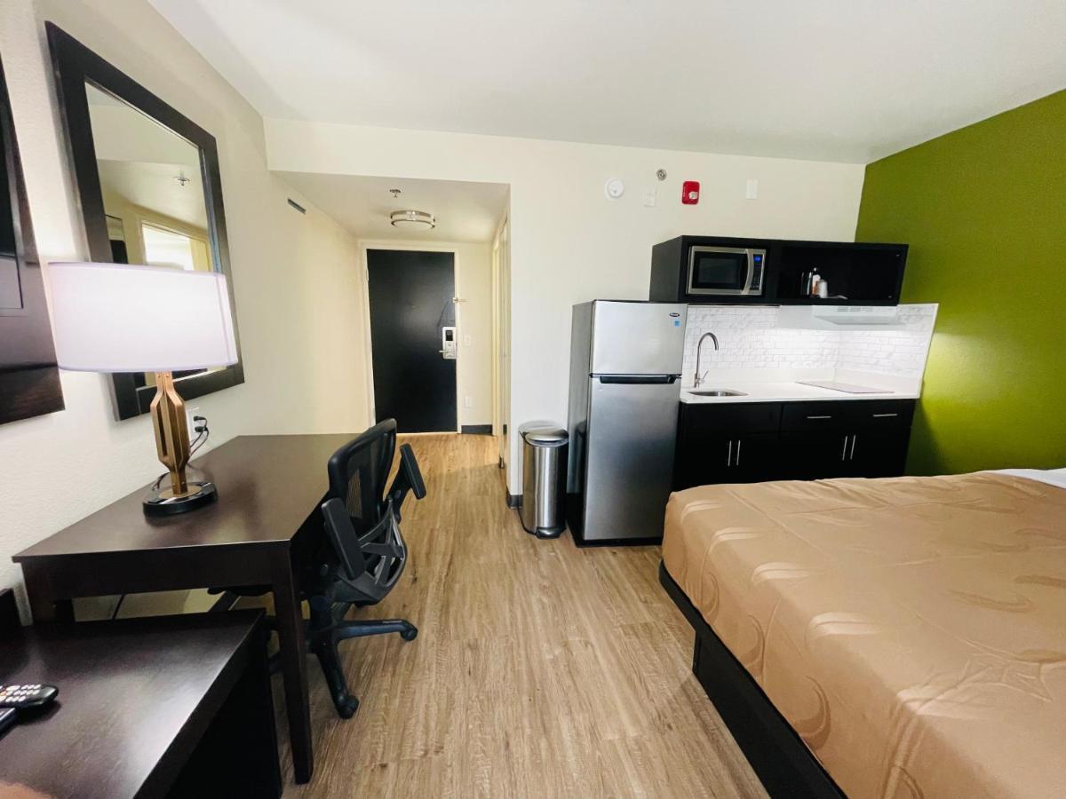 Quality Inn & Suites Lake Charles South Εξωτερικό φωτογραφία
