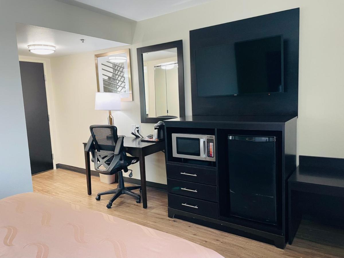 Quality Inn & Suites Lake Charles South Εξωτερικό φωτογραφία