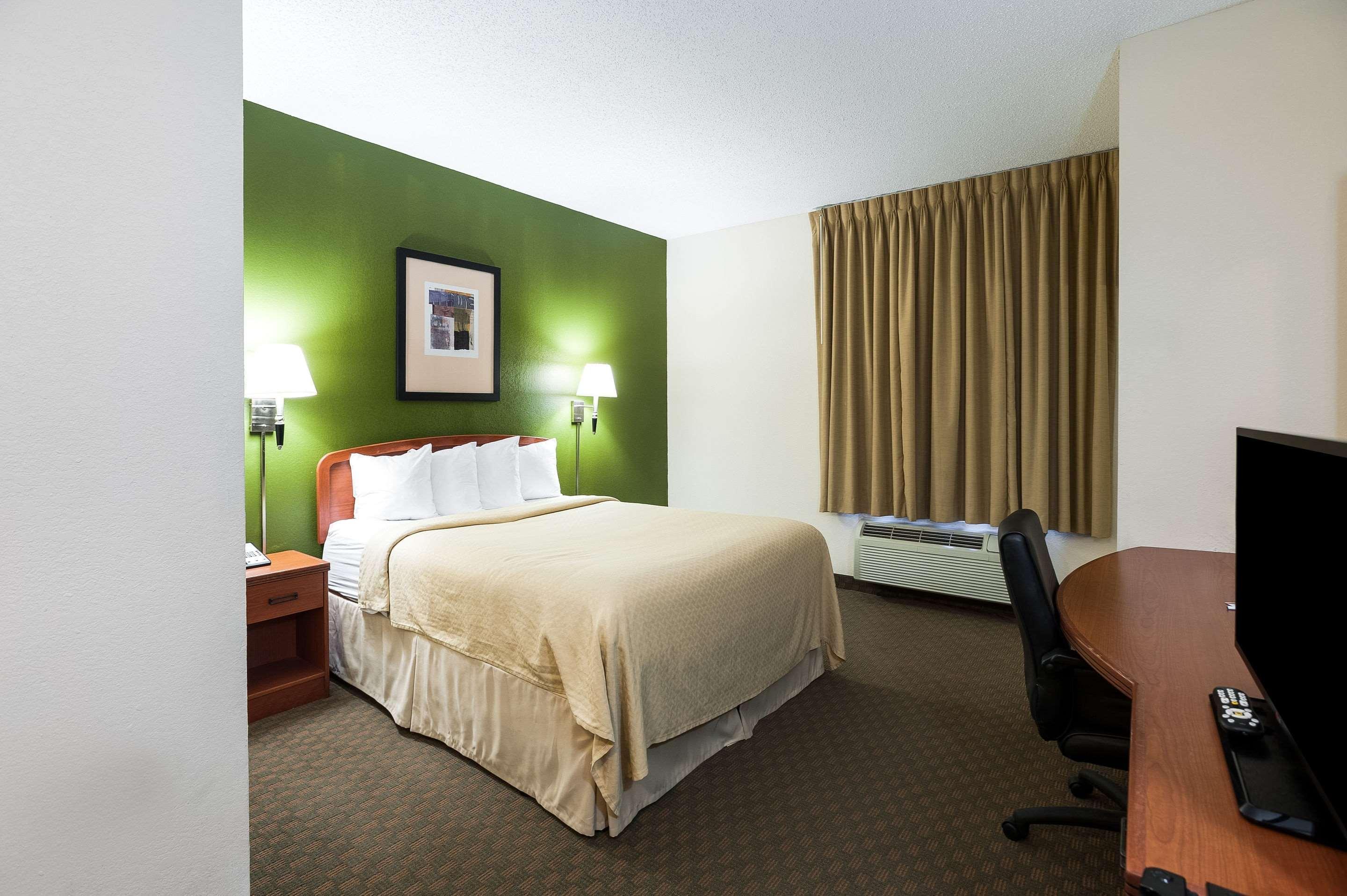Quality Inn & Suites Lake Charles South Εξωτερικό φωτογραφία
