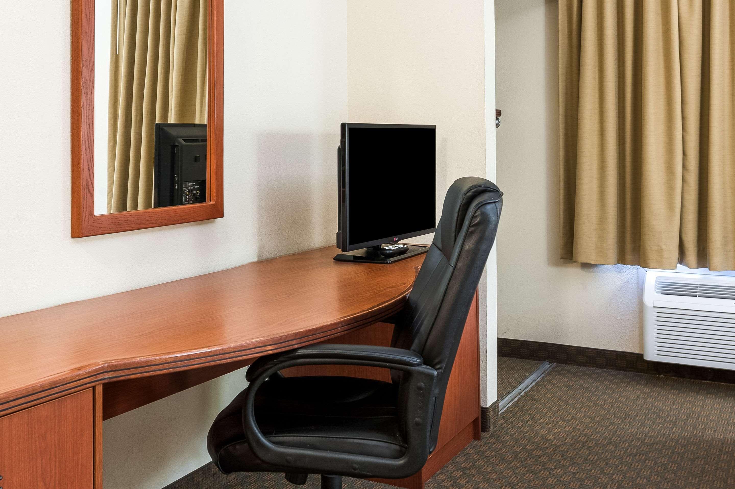 Quality Inn & Suites Lake Charles South Εξωτερικό φωτογραφία