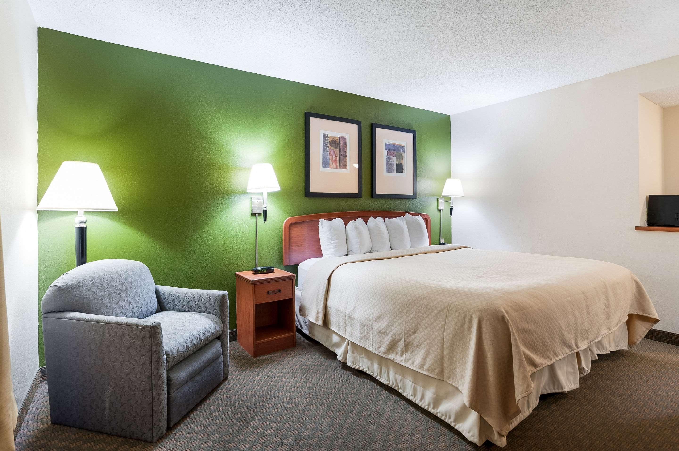 Quality Inn & Suites Lake Charles South Εξωτερικό φωτογραφία