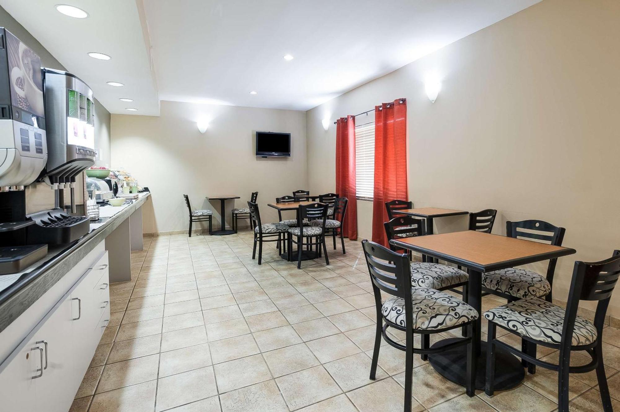 Quality Inn & Suites Lake Charles South Εξωτερικό φωτογραφία