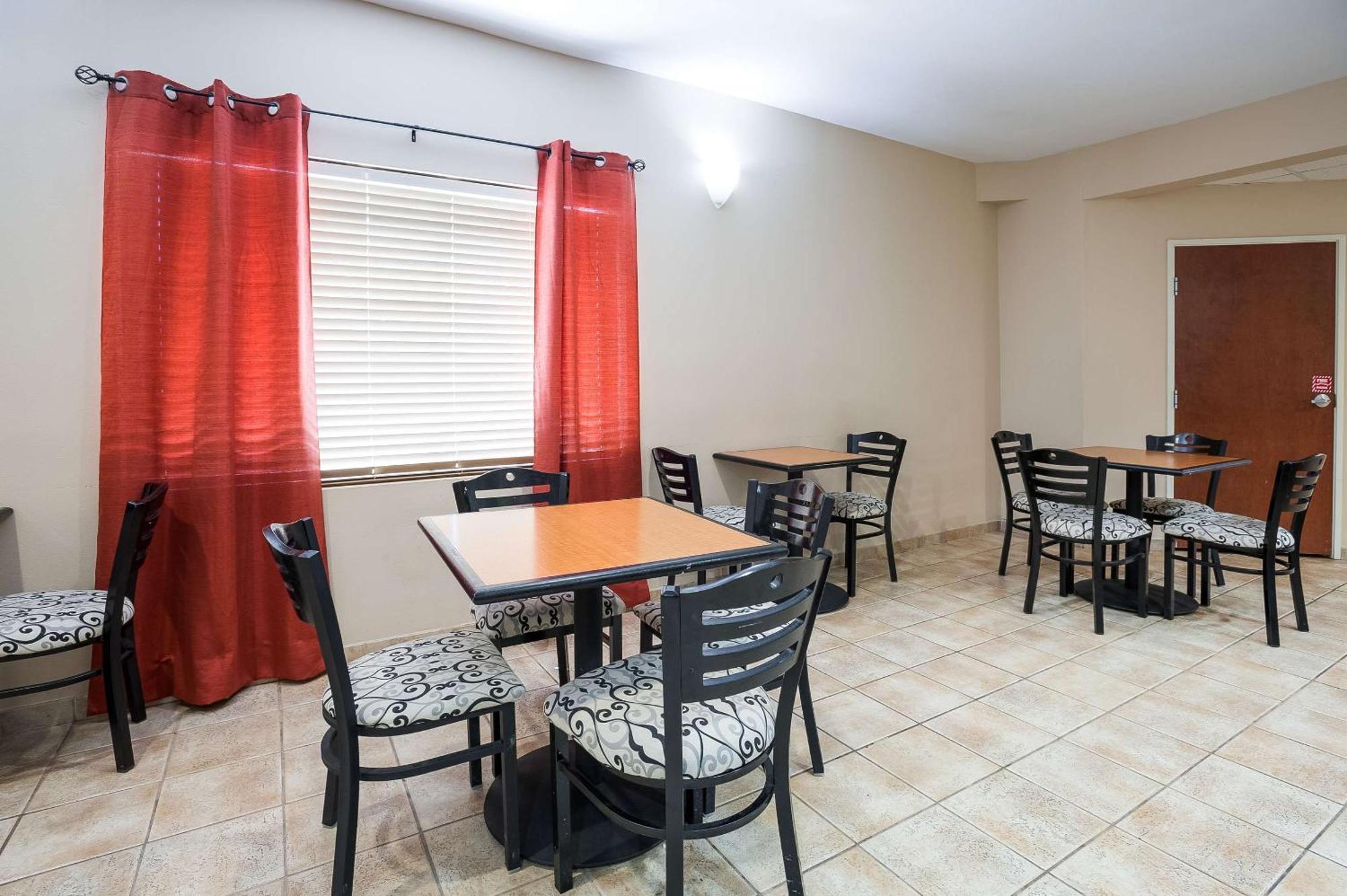 Quality Inn & Suites Lake Charles South Εξωτερικό φωτογραφία